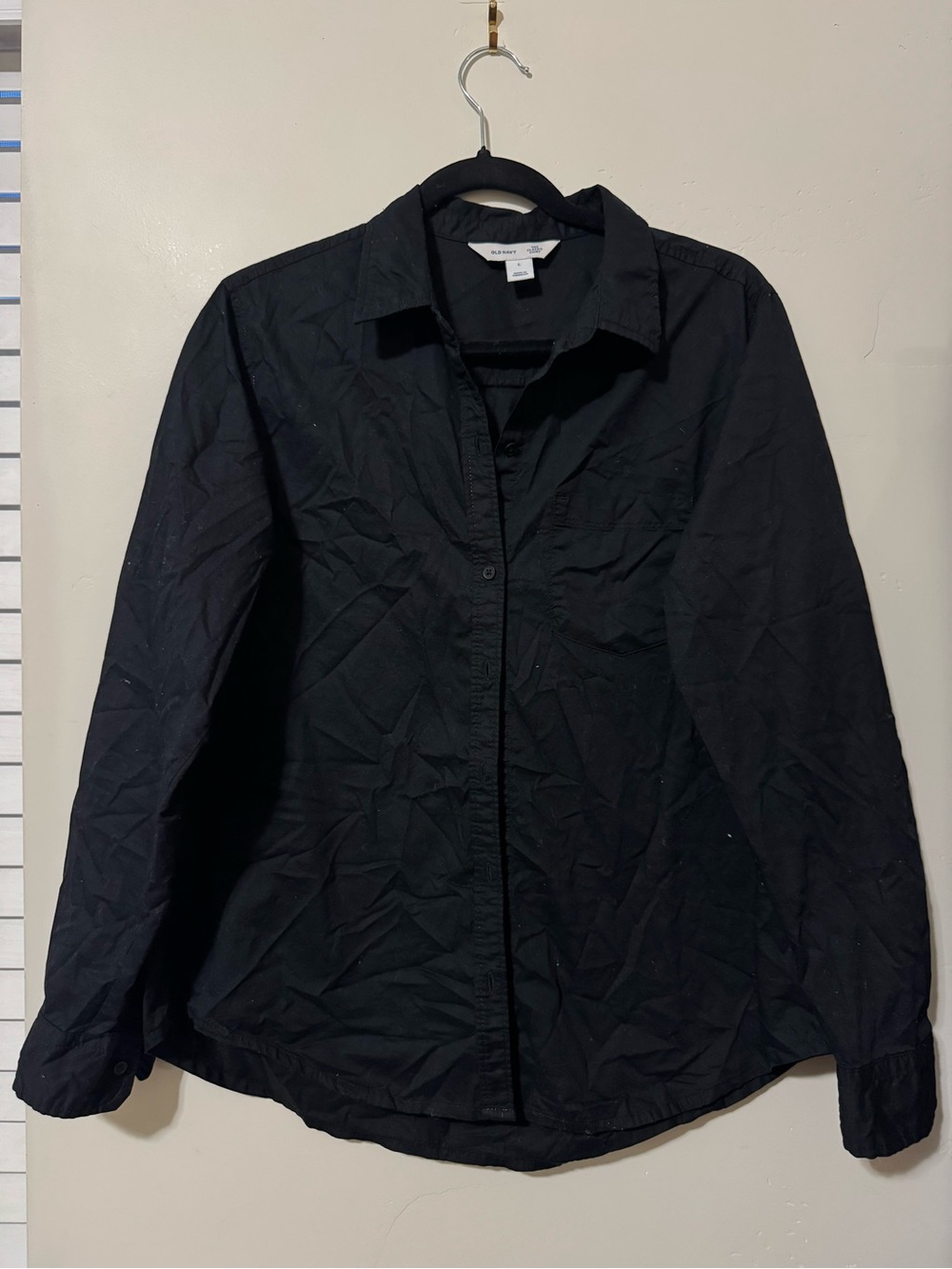Old Navy Black Women's Button-Down Shirt